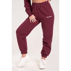 Spodnie fitness damskie Gym Glamour dresowe. Brązowe spodnie sportowe GYM GLAMOUR, m, bez wzorów, z dresówki, na fitness i siłownię. Za 189.99 zł.