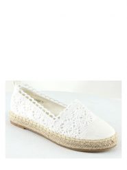 Foreverfolie Espadryle w kolorze białym rozmiar: 36. Białe espadryle Foreverfolie, bez wzorów, bez obcasa, bez zapięcia. Za 116.95 zł.