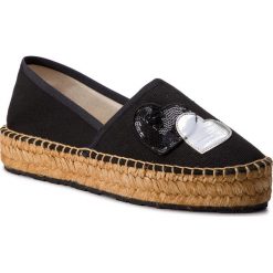 Espadryle LOVE MOSCHINO - JA10243G07JJ0000 Nero. Czarne espadryle Love Moschino, z aplikacjami, z materiału, bez obcasa, na płaskiej podeszwie, bez zapięcia. W wyprzedaży za 349.00 zł.