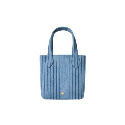 Torebka Alice jasny jeans. Czarne torebki klasyczne Lilou, bez wzorów, z jeansu, bez dodatków. Za 640.00 zł.