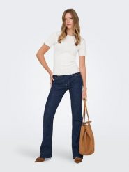 ONLY Koszulka w kolorze białym rozmiar: M. Białe bluzki Only, m, bez wzorów, bez kołnierzyka, bez ramiączek. Za 43.99 zł.