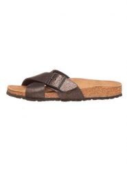 Birkenstock Skórzane klapki "Siena" w kolorze czarnym rozmiar: 35. Czarne klapki Birkenstock, bez wzorów, z otwartym noskiem, bez obcasa. Za 109.00 zł.