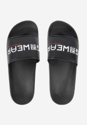 Gwear Klapki - Czarny - EU 37. Czarne klapki GORILLA WEAR, bez wzorów, bez obcasa. Za 175.00 zł.