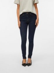 Vero Moda Dżinsy - Skinny fit - w kolorze granatowym rozmiar: M/L32. Niebieskie jeansy Vero Moda, l, bez wzorów. Za 143.56 zł.