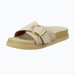 Klapki damskie GANT Mardale. Brązowe klapki GANT, bez wzorów, z materiału, bez obcasa. Za 229.99 zł.