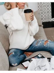 Milan Kiss Sweter w kolorze kremowym rozmiar: S. Brązowe swetry Milan Kiss, s, bez wzorów, bez ramiączek. Za 165.99 zł.