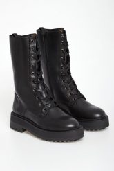 Trapery damskie skórzane AERONAUTICA MILITARE. Trapery i śniegowce AERONAUTICA MILITARE. Za 1,229.00 zł.