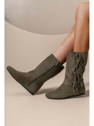 C'M Botki w kolorze khaki rozmiar: 40. Brązowe botki C'M, bez wzorów, bez obcasa, bez zapięcia. Za 130.99 zł.