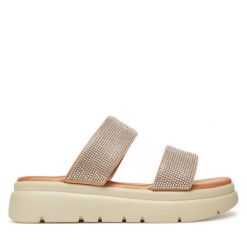 Klapki Clara Barson. Brązowe klapki Clara Barson, bez wzorów, bez obcasa. Za 119.99 zł.