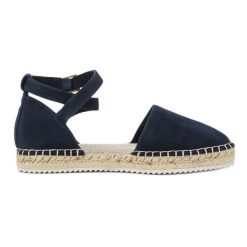 Marc O\'Polo Sandały Marc O'Polo W 10415613801305 890 niebieskie. Niebieskie sandały bez wzorów, z gumy, eleganckie, bez obcasa, bez zapięcia. W wyprzedaży za 571.10 zł.