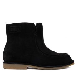 Botki Bronx. Czarne botki Bronx, bez wzorów, bez obcasa, na płaskiej podeszwie, bez zapięcia. Za 539.99 zł.