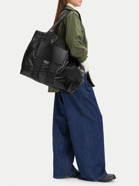 Hunter Torebka CWBEO-HTR-K-014-06 Czarny. Czarne shopper Hunter, bez wzorów, z materiału, bez dodatków. Za 219.99 zł.