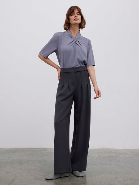 BGN Spodnie w kolorze antracytowym rozmiar: 38. Czarne spodnie materiałowe BGN, na co dzień, bez wzorów, z materiału. Za 144.24 zł.