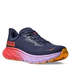 Buty do biegania Hoka. Niebieskie obuwie sportowe HOKA, bez zapięcia, do biegania. Za 499.99 zł.