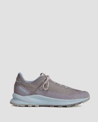 Buty turystyczne damskie Dolomite Carezza. Niebieskie trekkingi Dolomite, z dzianiny, trekkingowe. Za 365.00 zł.