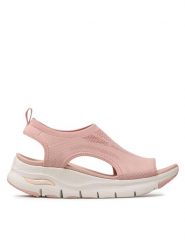 Skechers Sandały City Catch 119236/BLSH Różowy. Czerwone sandały Skechers, bez wzorów, z materiału, bez obcasa, na koturnie, bez zapięcia. Za 199.99 zł.