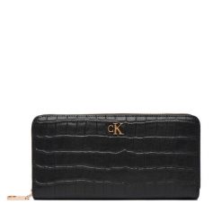 Duży Portfel Damski Calvin Klein. Czarne portfele Calvin Klein, bez wzorów. Za 389.99 zł.