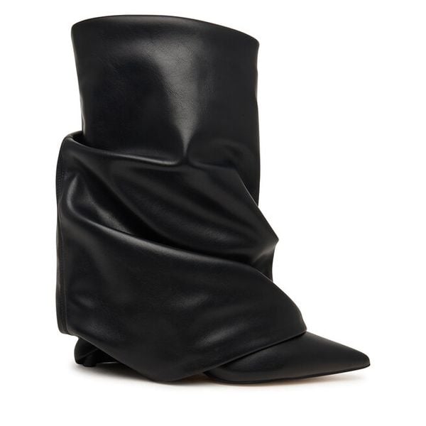 Botki Aldo. Czarne botki Aldo, bez wzorów, bez obcasa, na szpilce, bez zapięcia. Za 729.99 zł.