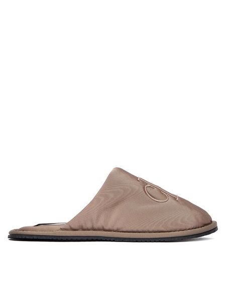 Calvin Klein Jeans Kapcie Slipper Satin Moire YW0YW02053 Beżowy. Brązowe obuwie domowe Calvin Klein Jeans, bez wzorów, z jeansu, bez zapięcia. Za 209.99 zł.