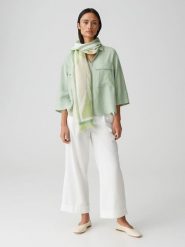 OPUS Szal "Aflume" w kolorze jasnozielonym rozmiar: onesize. Zielone szaliki Opus, bez wzorów, z materiału. Za 73.99 zł.