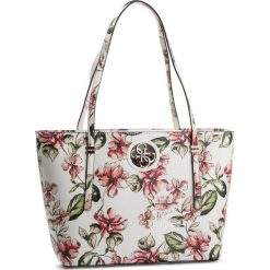 Torebka GUESS - Open Road (GF) HWGF71 86230 FLR. Białe shopper Guess, z aplikacjami, ze skóry ekologicznej, duże, bez dodatków. Za 599.00 zł.
