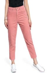 SPODNIE WRANGLER DAMSKIE MOM JEANS BRAND APRICOT W246UPP06 112127945. Pomarańczowe spodnie materiałowe Wrangler, na co dzień, l, bez wzorów, z jeansu, z podwyższonym stanem. Za 189.99 zł.