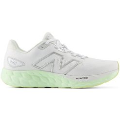Buty damskie New Balance Fresh Foam 680 v8 W680RM8 – białe. Białe obuwie sportowe New Balance, z materiału, bez zapięcia, do biegania. Za 499.99 zł.