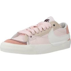 Buty NIKE ULTRABEST DQ1470 Rose. Czerwone trekkingi Nike, ze skóry, trekkingowe. Za 280.99 zł.