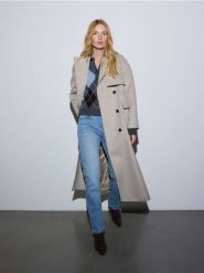 Jeansy straight - niebieski. Niebieskie jeansy Reserved, bez wzorów. Za 129.99 zł.