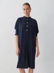 Someday. Sukienka w kolorze granatowym rozmiar: 38. Niebieskie sukienki someday., na co dzień, bez wzorów, bez kołnierzyka, bez ramiączek, midi, proste. Za 195.99 zł.