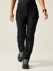 Dare 2b Spodnie funkcyjne "Melodic Pro II" w kolorze czarnym rozmiar: 42. Czarne spodnie dresowe Dare 2b, bez wzorów, z materiału. Za 180.06 zł.