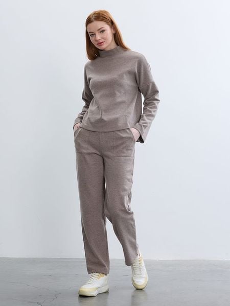 BGN Koszulka w kolorze szarobrązowym rozmiar: 34. Brązowe bluzki BGN, bez wzorów, bez kołnierzyka, bez ramiączek. Za 78.99 zł.