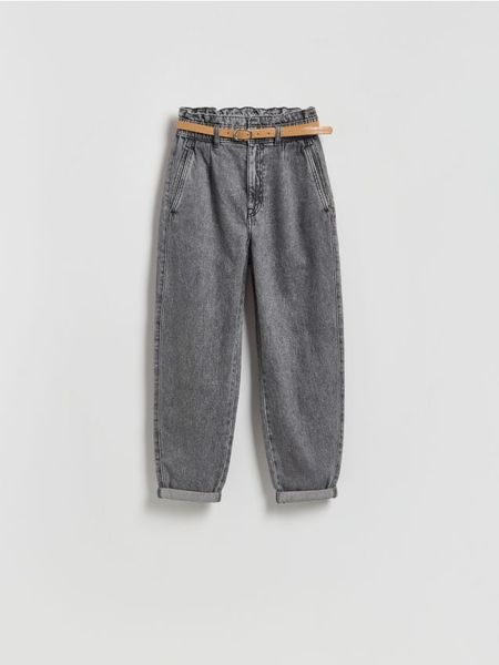 Jeansy paperbag - szary. Szare jeansy Reserved, bez wzorów. Za 139.99 zł.