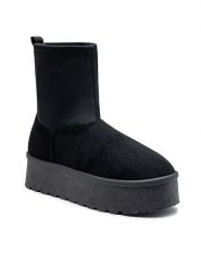 Foreverfolie Botki w kolorze czarnym rozmiar: 41. Czarne botki Foreverfolie, bez wzorów, bez obcasa, na platformie, bez zapięcia. Za 130.99 zł.