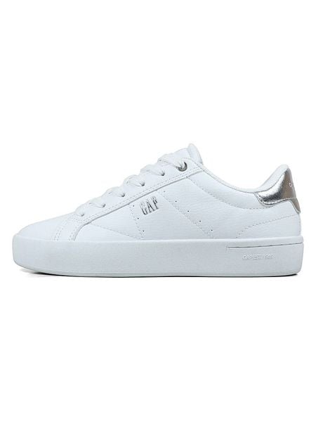 GAP Sneakersy "Tyler" w kolorze białym rozmiar: 41. Białe trampki GAP, bez wzorów, bez zapięcia. Za 119.68 zł.