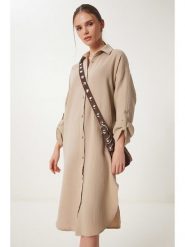 Happiness Istanbul Sukienka koszulowa w kolorze beżowym rozmiar: 38. Brązowe sukienki Happiness Istanbul, bez wzorów, z bawełny, bez kołnierzyka, bez ramiączek, midi, koszulowe. Za 118.01 zł.