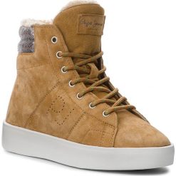 Botki PEPE JEANS - Brixton Goose PLS30774 Camel 855. Brązowe botki Pepe Jeans, bez wzorów, z futra, bez obcasa, bez zapięcia. W wyprzedaży za 229.00 zł.