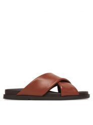 Geox Klapki D Adelash D55YWB 000TU C6014 Brązowy. Brązowe klapki Geox, bez wzorów, ze skóry, bez obcasa. Za 419.99 zł.