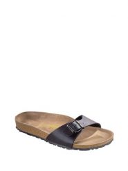 Birkenstock Klapki "Madrid" w kolorze czarnym rozmiar: 39. Czarne klapki Birkenstock, bez wzorów, bez obcasa. Za 308.45 zł.