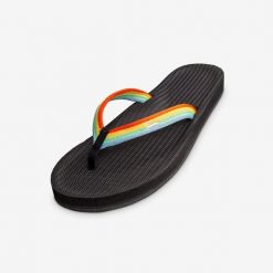 Klapki damskie - Easy Living Rainbow. Czarne klapki INDOSOLE, bez wzorów, z nylonu, bez obcasa. Za 154.00 zł.