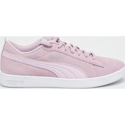 Puma - Buty Smash Wns V2 Sd. Czerwone obuwie sportowe Puma, z materiału, bez zapięcia. Za 249.90 zł.