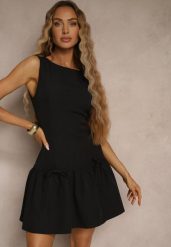 Czarna Sukienka Vices Drop Waist Bez Rękawów z Kokardkami i Falbanką Follena. Czarne sukienki Renee, na co dzień, l, z aplikacjami, klasyczne, bez kołnierzyka, bez ramiączek, mini. Za 99.99 zł.
