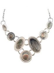 MENTHE À L'O Posrebrzany naszyjnik z elementami ozdobnymi - dł. 45 cm rozmiar: onesize. Szare naszyjniki MENTHE À L'O, z perłą, posrebrzane. Za 147.91 zł.