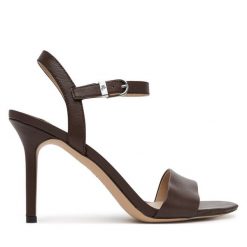 Sandały LAUREN RALPH LAUREN. Brązowe sandały Lauren Ralph Lauren, bez wzorów, bez obcasa, na szpilce, bez zapięcia. Za 449.99 zł.