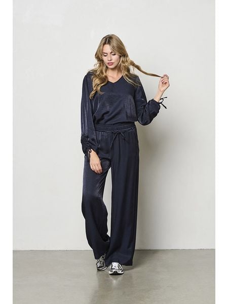 &Co Woman Spodnie "Solana" w kolorze czarnym rozmiar: L. Czarne spodnie materiałowe &Co Woman, l, bez wzorów, z materiału, z podwyższonym stanem. Za 201.55 zł.