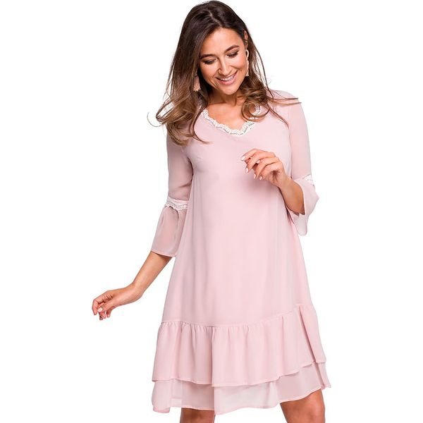 Stylove Sukienka w kolorze jasnoróżowym rozmiar: L. Różowe sukienki Stylove, l, bez wzorów, z koronki, bez kołnierzyka, bez ramiączek, mini. Za 214.95 zł.