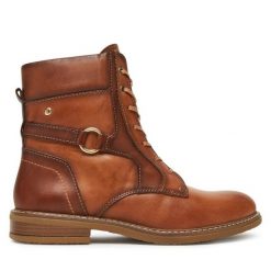 Botki Pikolinos. Brązowe botki Pikolinos, bez wzorów, bez obcasa, na płaskiej podeszwie, bez zapięcia. Za 729.99 zł.