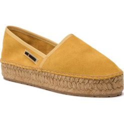 Espadryle LOVE MOSCHINO - JA10223G07JF0409 Ocra. Żółte espadryle Love Moschino, bez wzorów, z materiału, bez obcasa, na płaskiej podeszwie, bez zapięcia. W wyprzedaży za 319.00 zł.