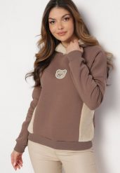 Brązowa Bawełniana Bluza z Kapturem z Polarem i Naszywką Misia Hestada. Brązowe bluzy Born2be, z aplikacjami, z bawełny, z kapturem. Za 99.99 zł.