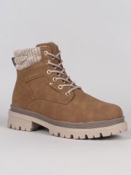 Kimberfeel Botki "Baya" w kolorze jasnobrązowym rozmiar: 38. Brązowe botki Kimberfeel, bez wzorów, bez obcasa, bez zapięcia. Za 236.05 zł.